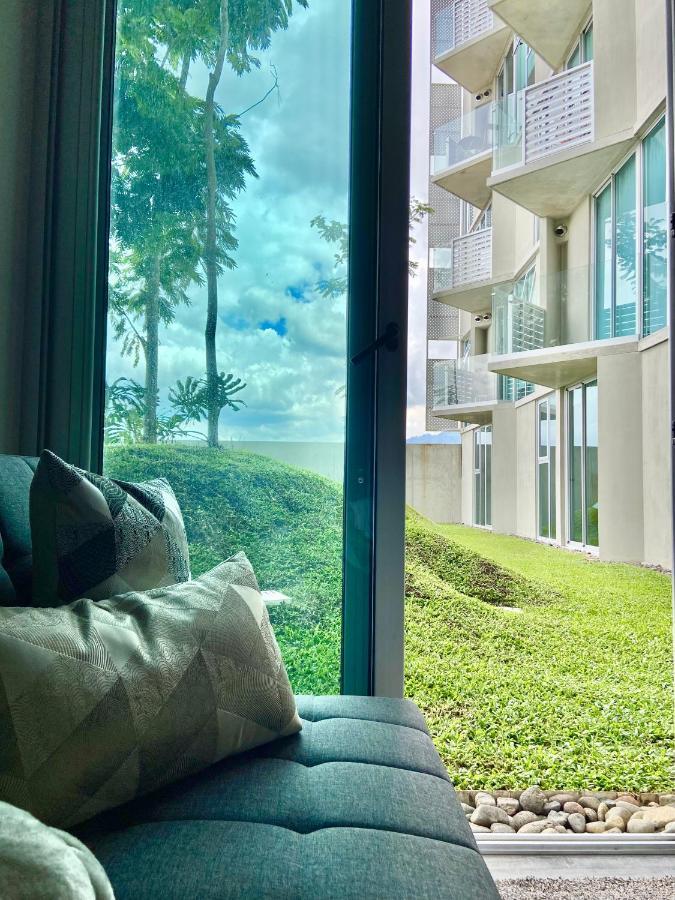 Cómodo y elegante apartamento en fabuloso condo! San José Exterior foto